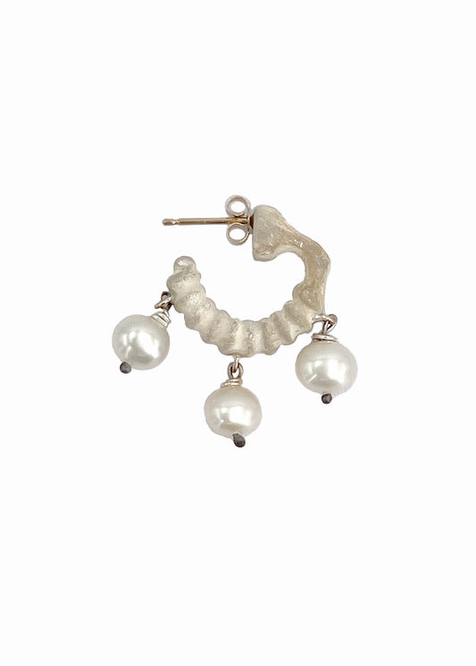 BONE Earring No.3 Large with 3 medium freshwater pearls